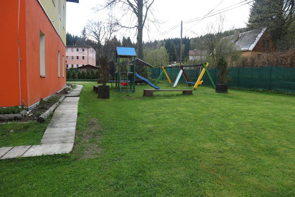 Apartmany Lestarka Kořenov Extérieur photo
